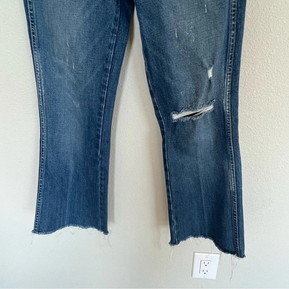 AMO Kick Crop Dive Bar Destroy Raw Hem Jeans Denim Casual Women’s 26 - Picture 4 of 8